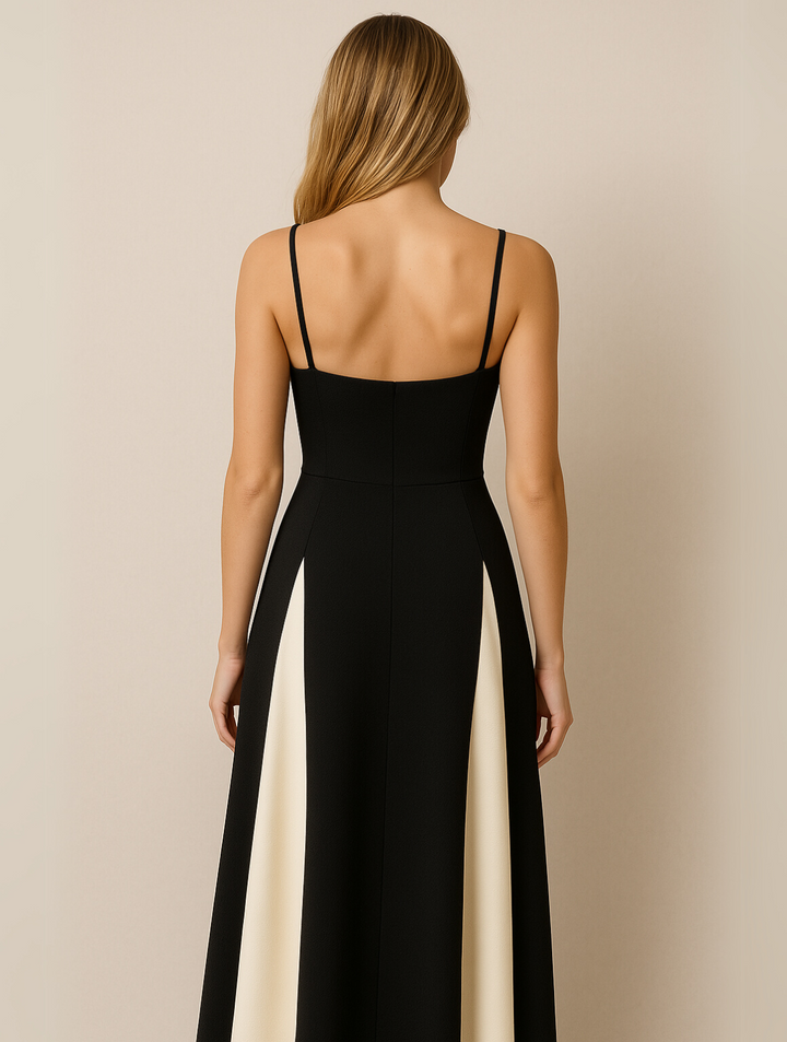 Women’s Sleeveless Maxi Dress with Sweetheart Neck and Spaghetti Straps